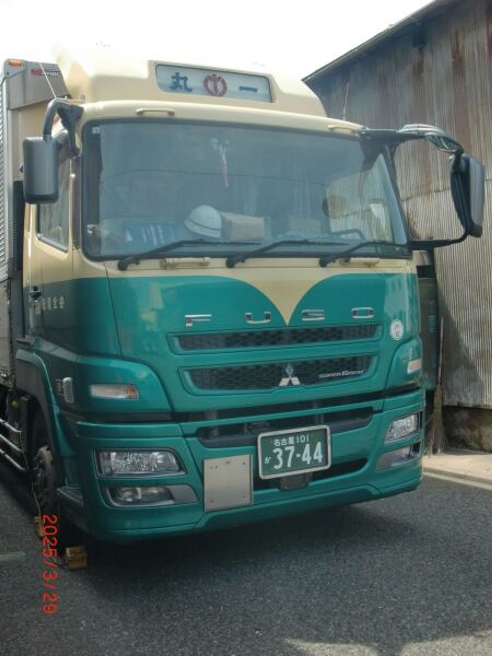 【10tトラックドライバー】日祝休み★手当充実◎昇給・賞与あり-0番目の画像