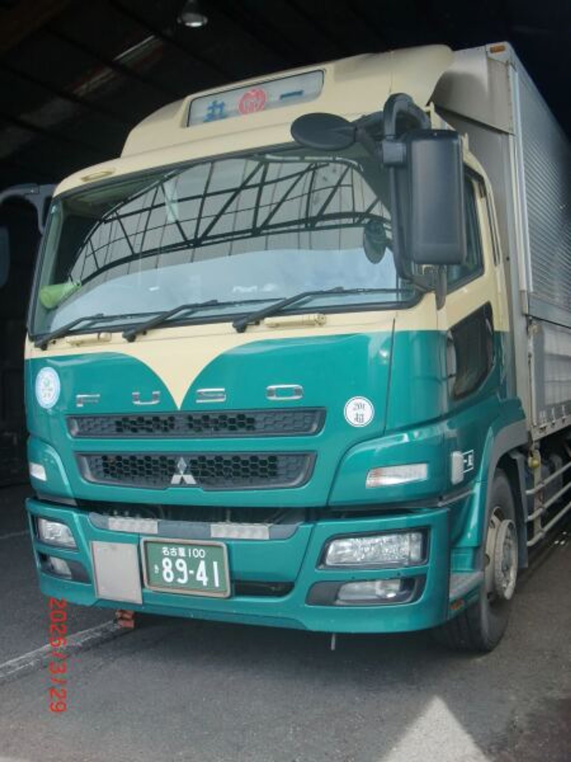 【10tトラックドライバー】日祝休み★手当充実◎昇給・賞与あり-1番目の画像