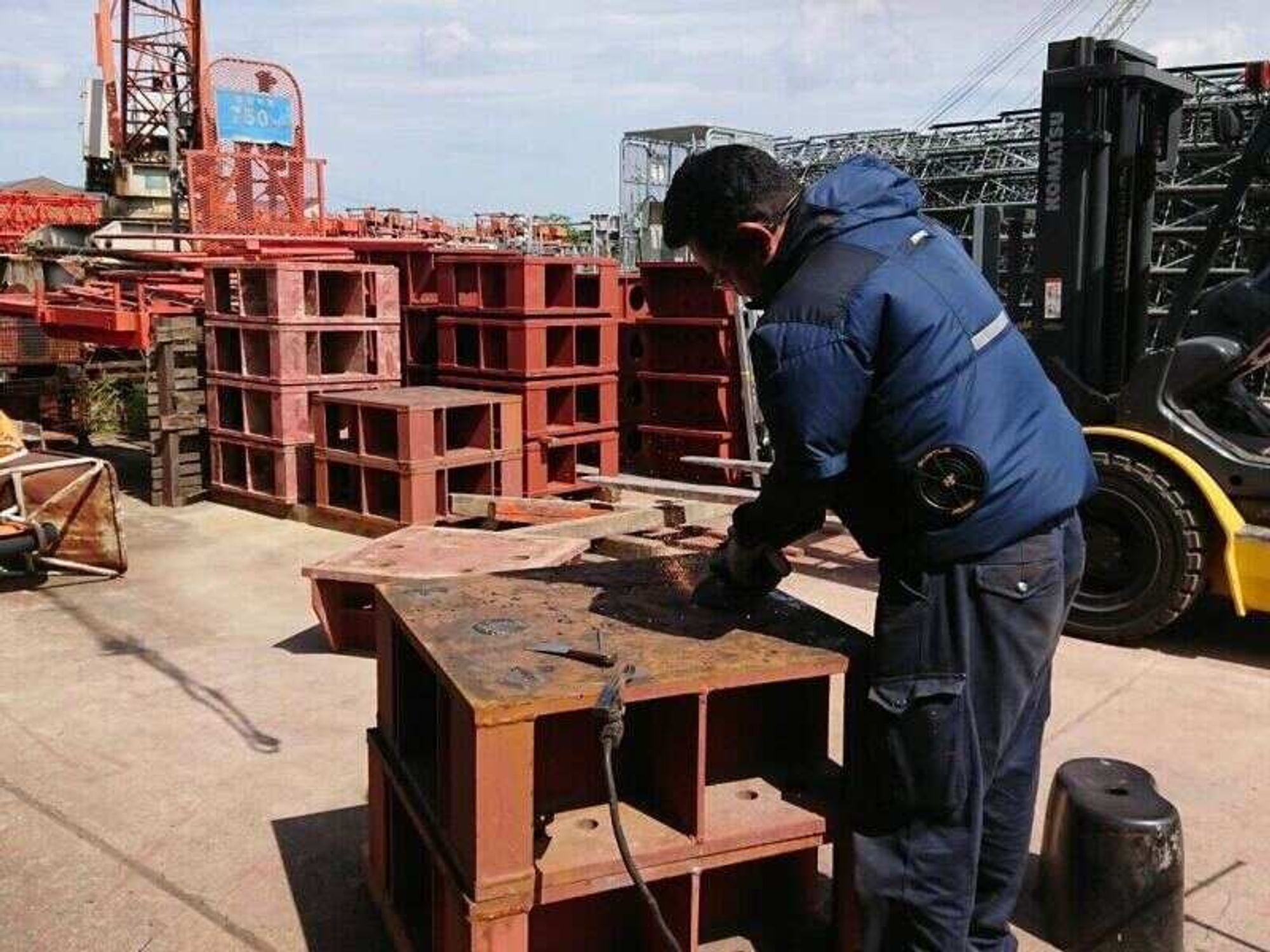 ＼残業平均月1時間／賞与年2回/未経験OK♪建築機材の整備/指導-2番目の画像