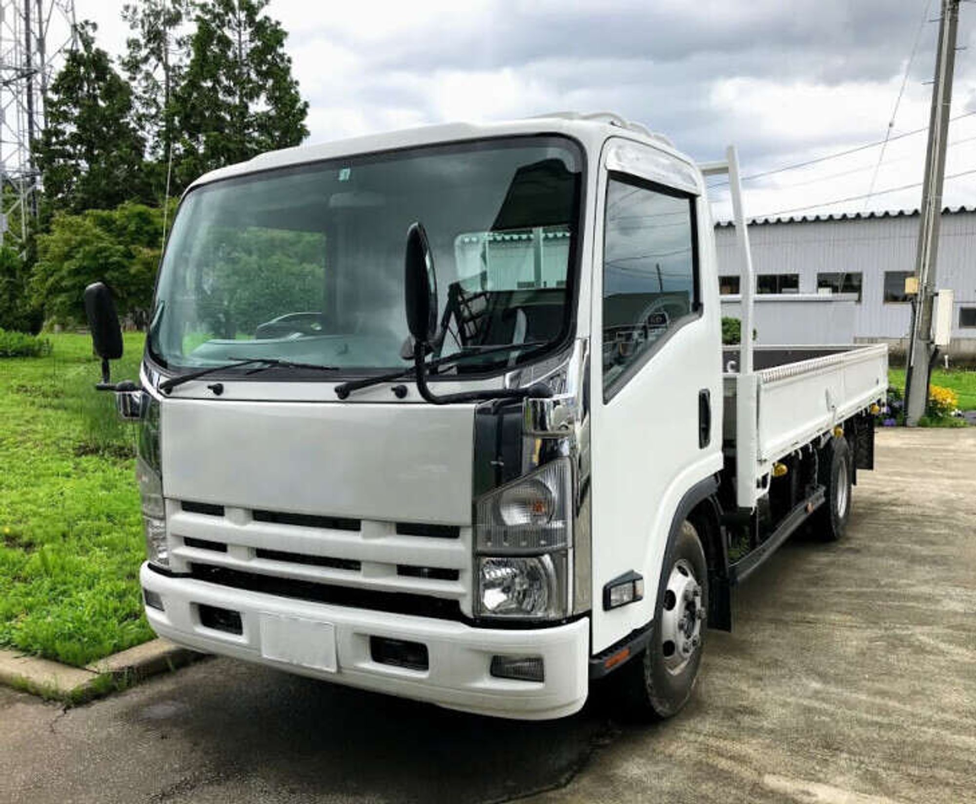 【未経験OK】4t平ボデー道内便/早上がり15時もあり！WEB面接OKの0枚目の画像