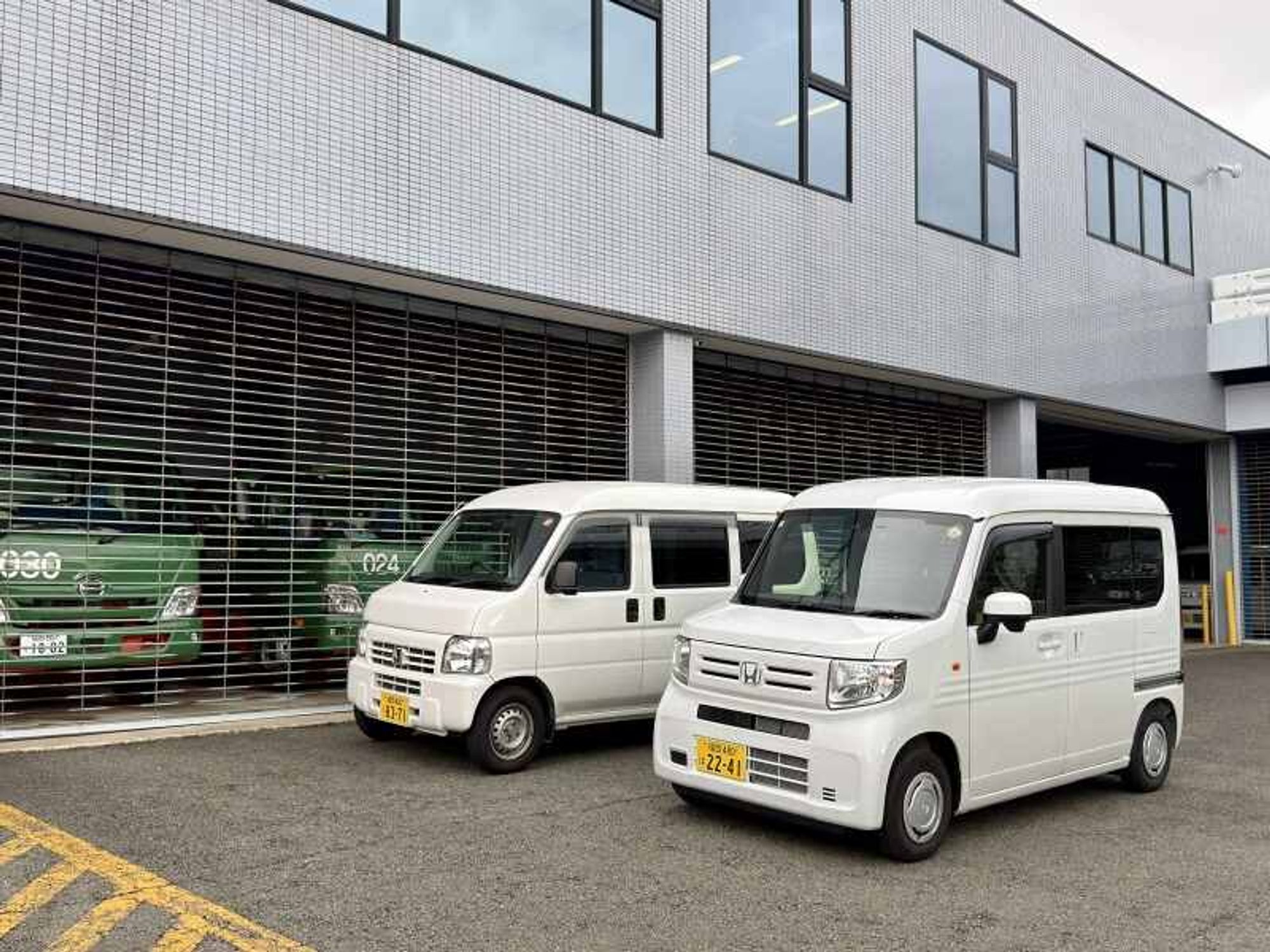 【30代活躍中】取引先へプリペイドごみ袋の配達など！ノルマ無し-2番目の画像