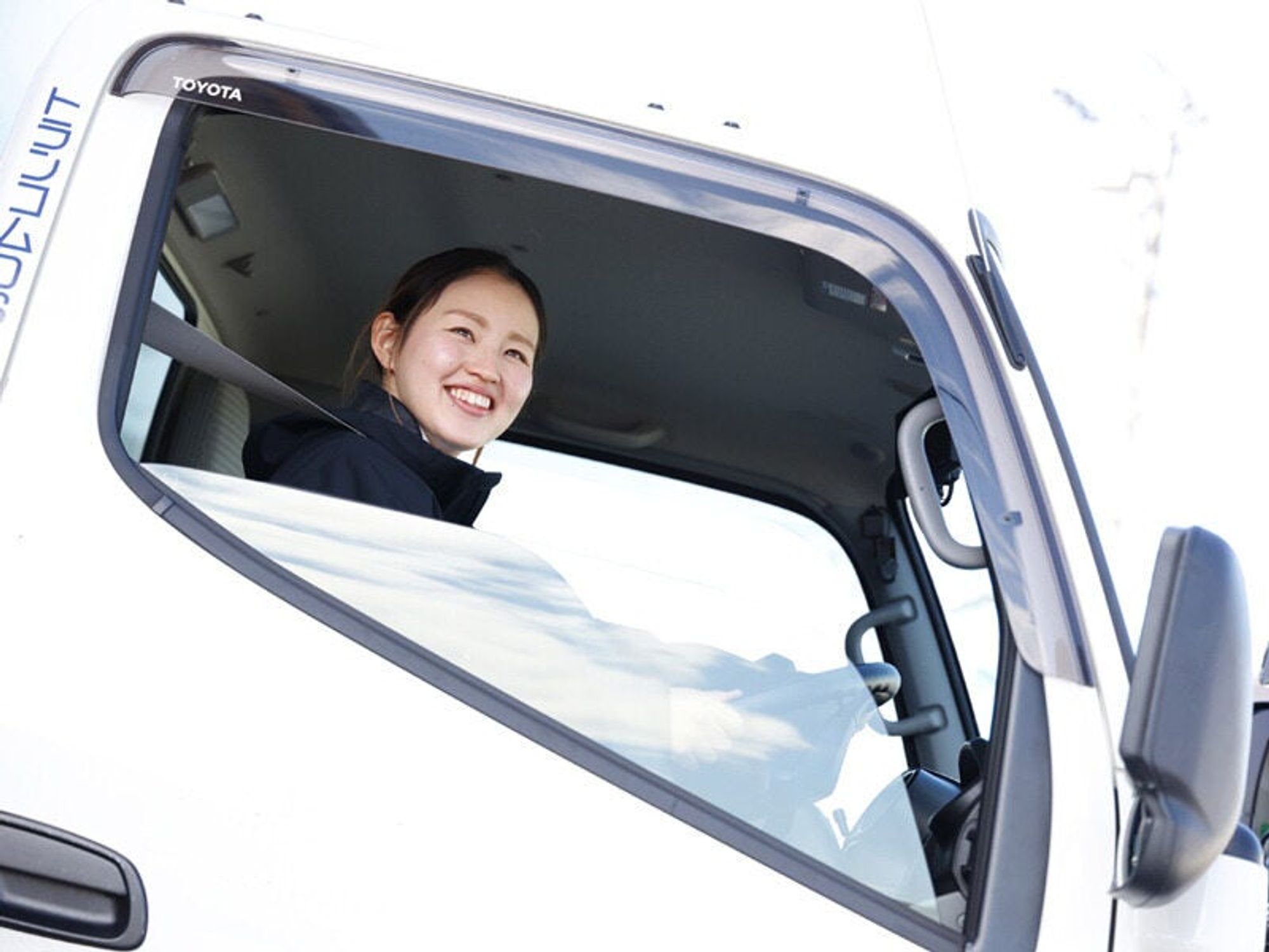 土日休み＆日勤のみ☆衛生用品の配送ドライバー｜普通免許でＯＫ-0番目の画像