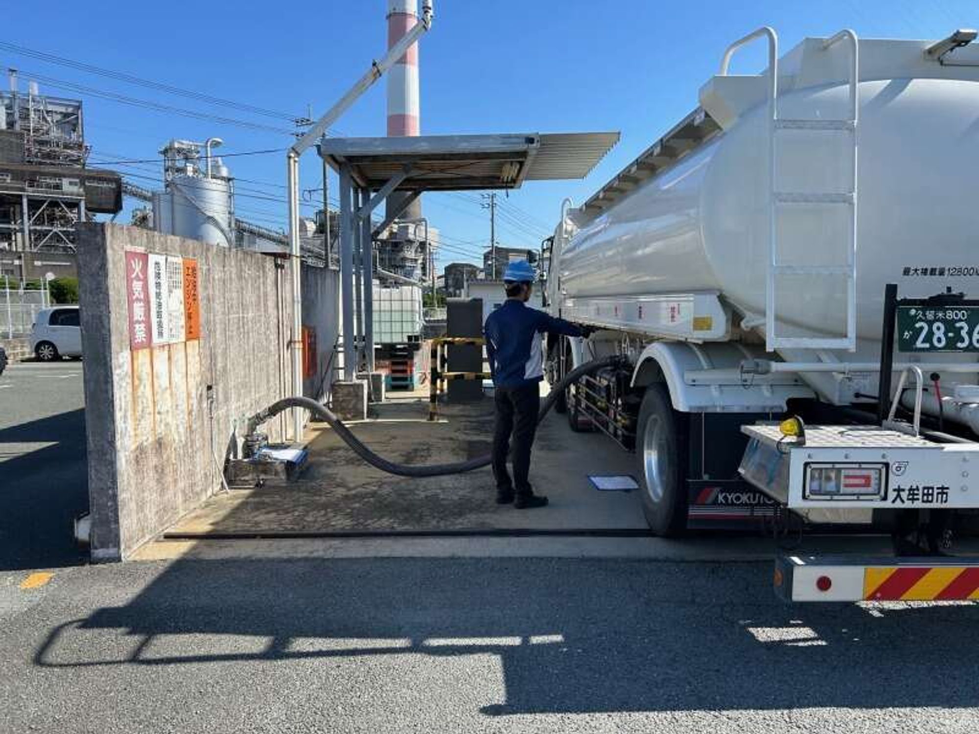 【大型免許必須】石油輸送！賞与年2回、資格取得支援制度あり-1番目の画像