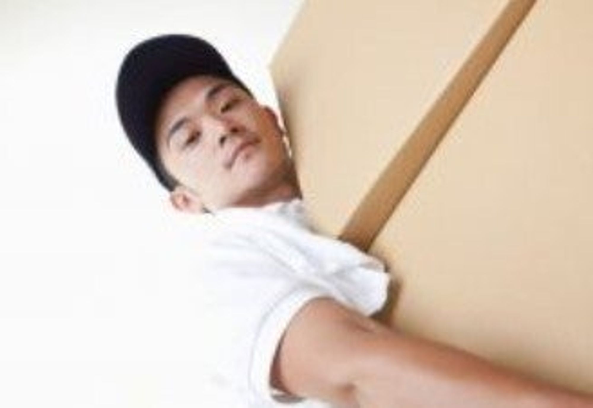 【未経験歓迎】工場内作業／トラック積込み／賞与2回-0番目の画像