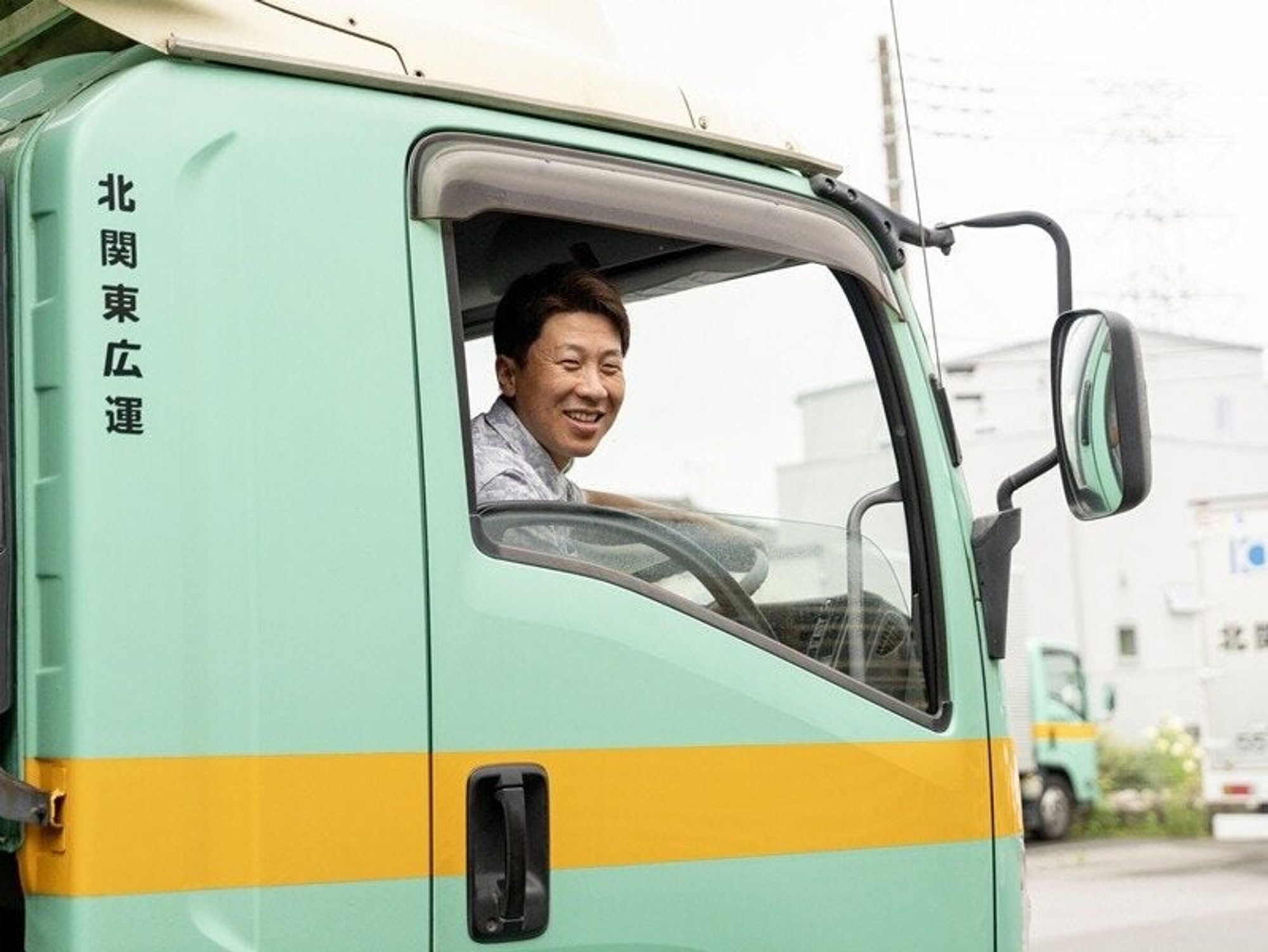 ＼大型ドライバー／紙製品・工業用資材など★賞与年2回あり！-0番目の画像