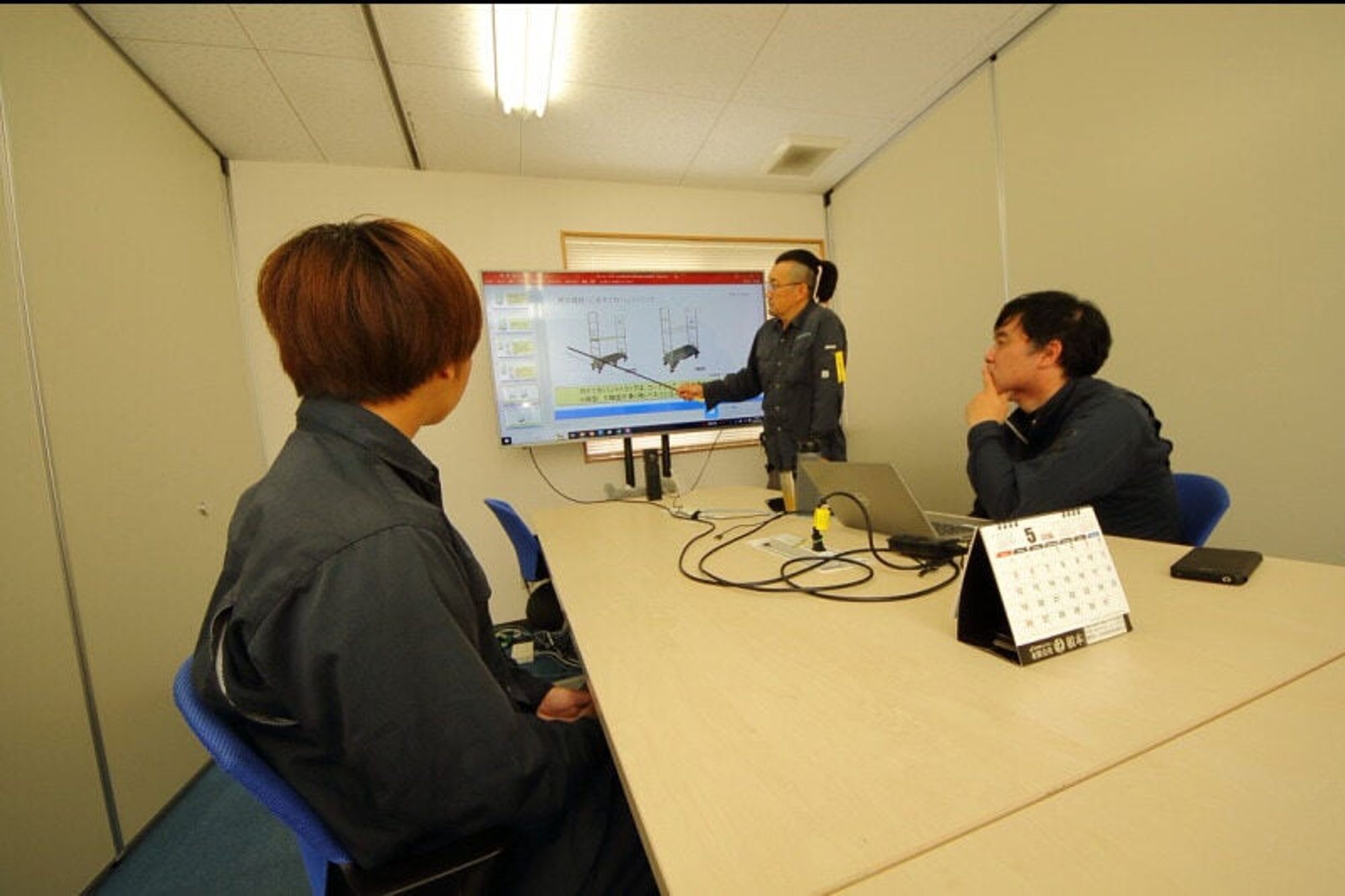 10代20代が活躍中、仲間との成長が楽しい職場-2番目の画像