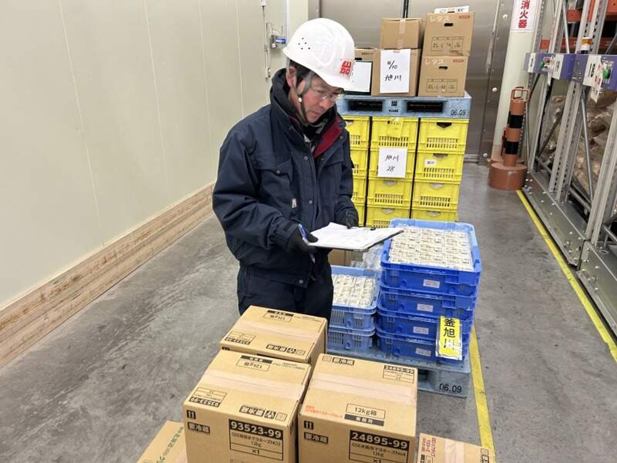 フォークリフト作業・倉庫内作業│未経験OK♪賞与年2回-1番目の画像