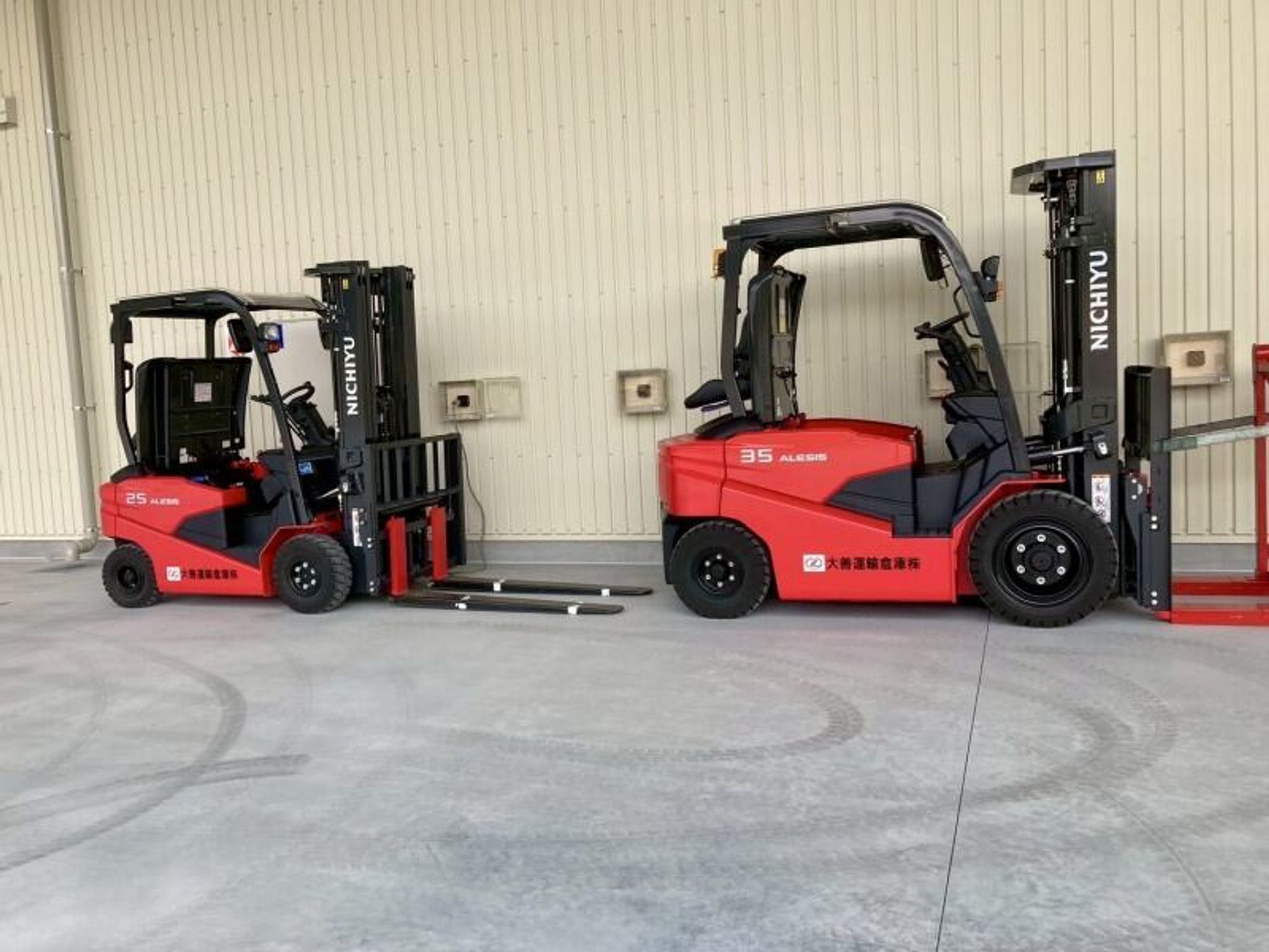 土日祝休み×残業少なめ。フォーク経験者が選ぶ「長く働ける道」-1番目の画像